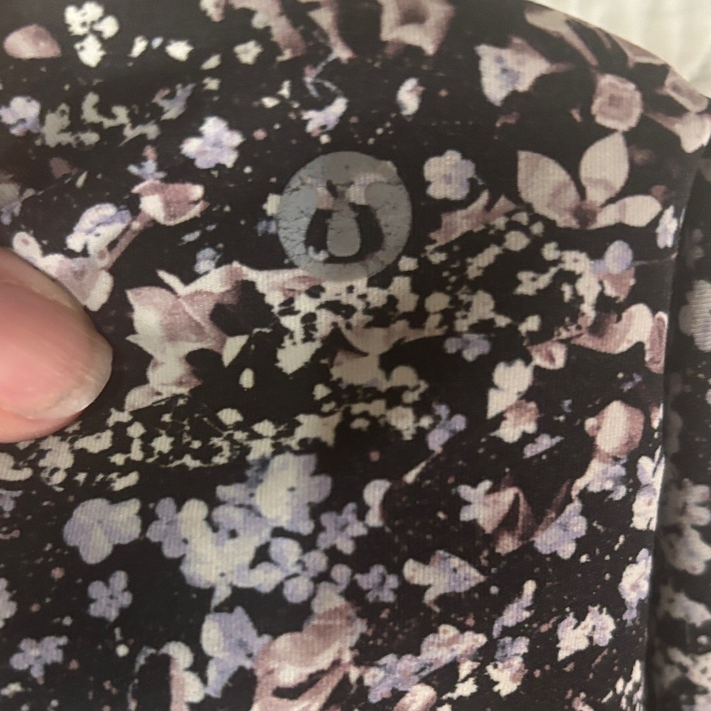 lululemon athletica Black & Pink Floral Leggings - Picture 3 of 10